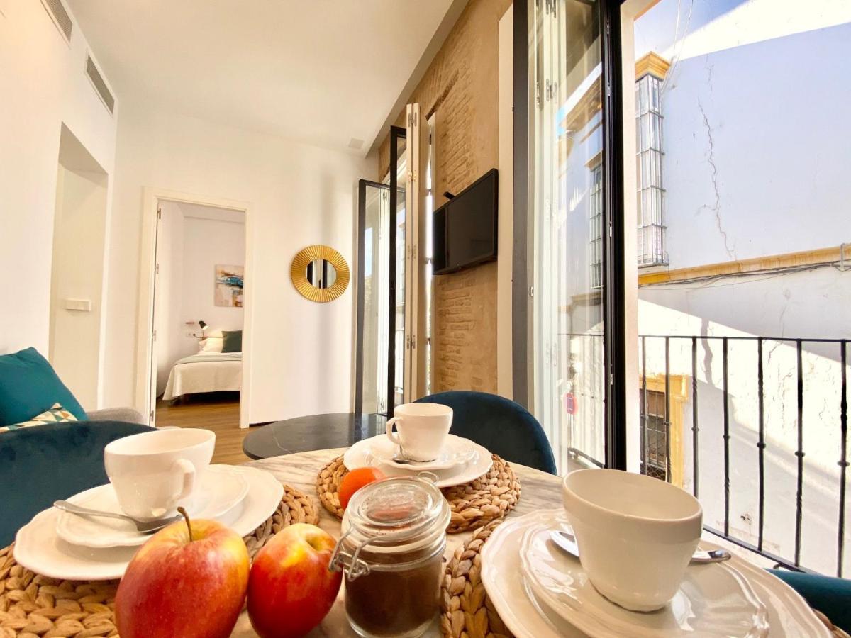 Magnificent Double Bedroom Apartment At Santa Cruz Siviglia Esterno foto