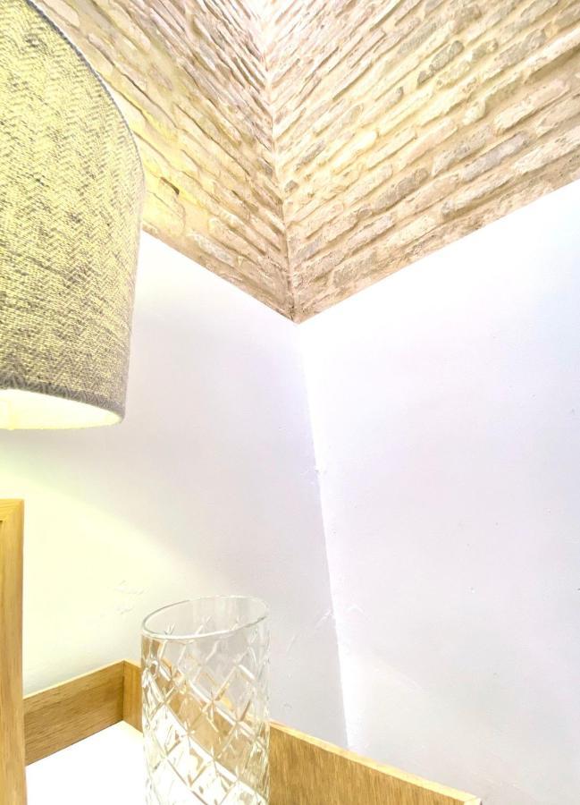 Magnificent Double Bedroom Apartment At Santa Cruz Siviglia Esterno foto