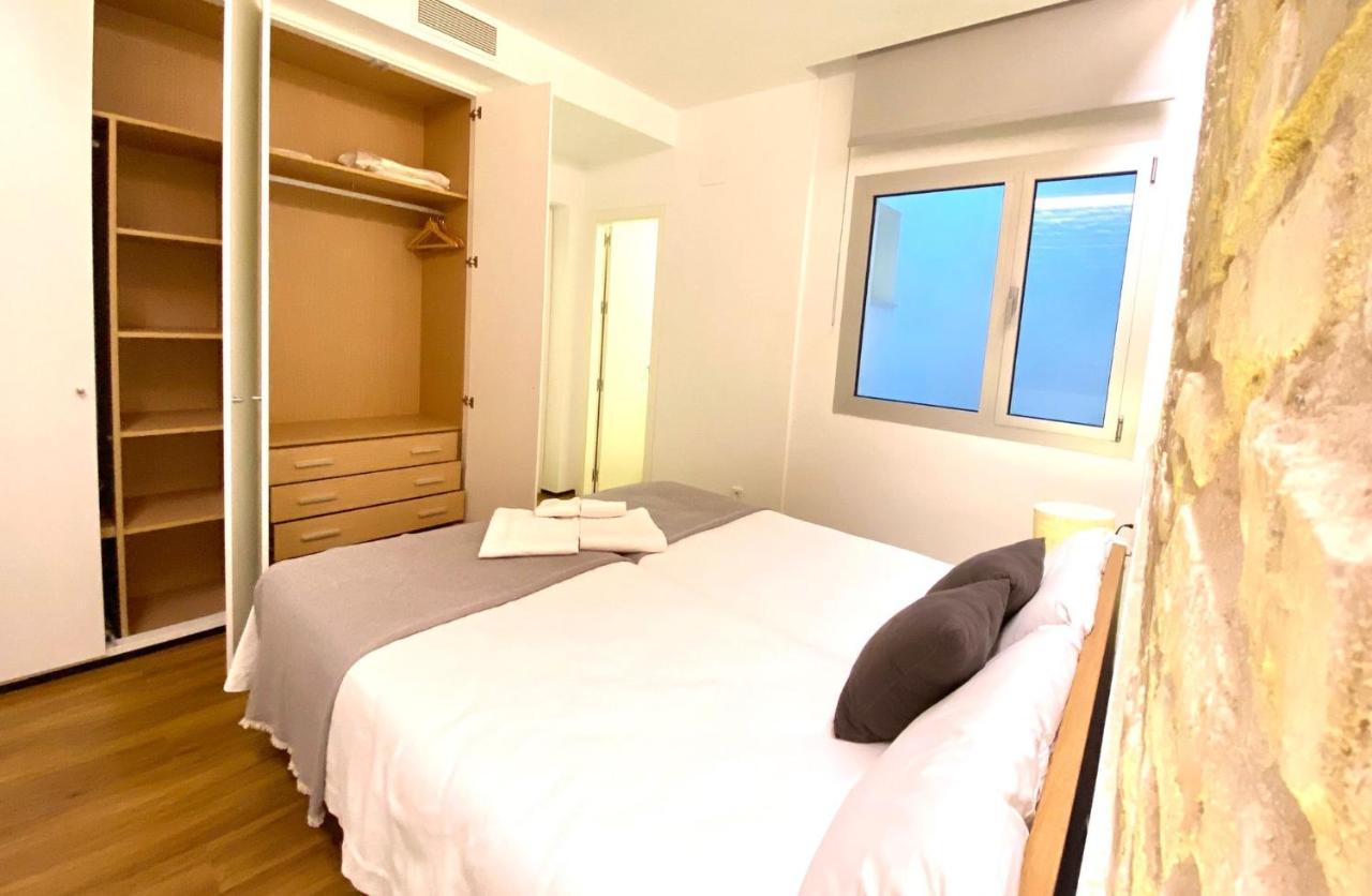 Magnificent Double Bedroom Apartment At Santa Cruz Siviglia Esterno foto