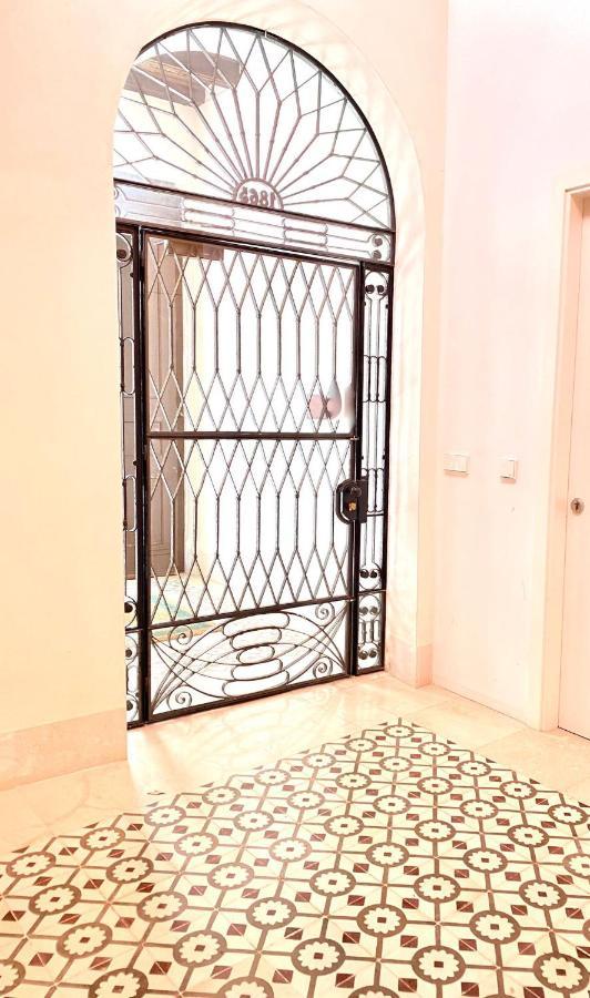 Magnificent Double Bedroom Apartment At Santa Cruz Siviglia Esterno foto